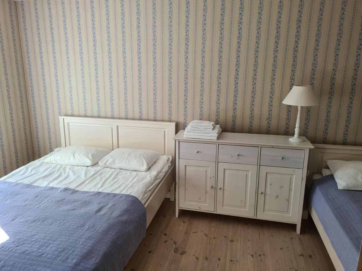 Lahe Guesthouse 합살루 외부 사진