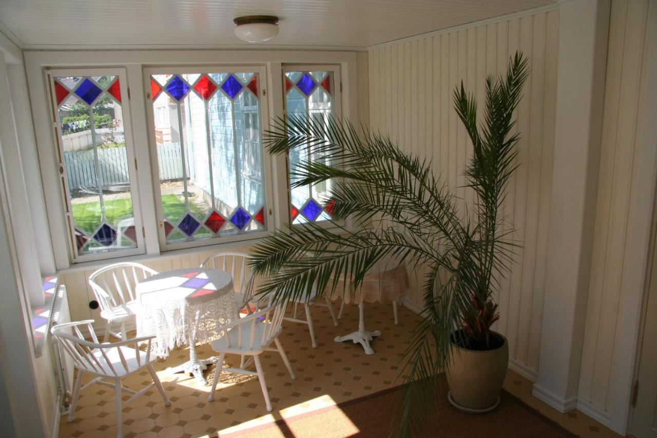 Lahe Guesthouse 합살루 외부 사진